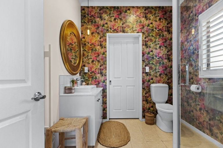 Photo of property in 17c Hetley Crescent, Taradale, Napier, 4112