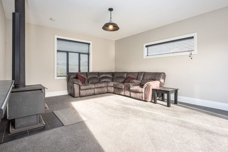 Photo of property in 76 Hawke Street, New Brighton, Christchurch, 8083