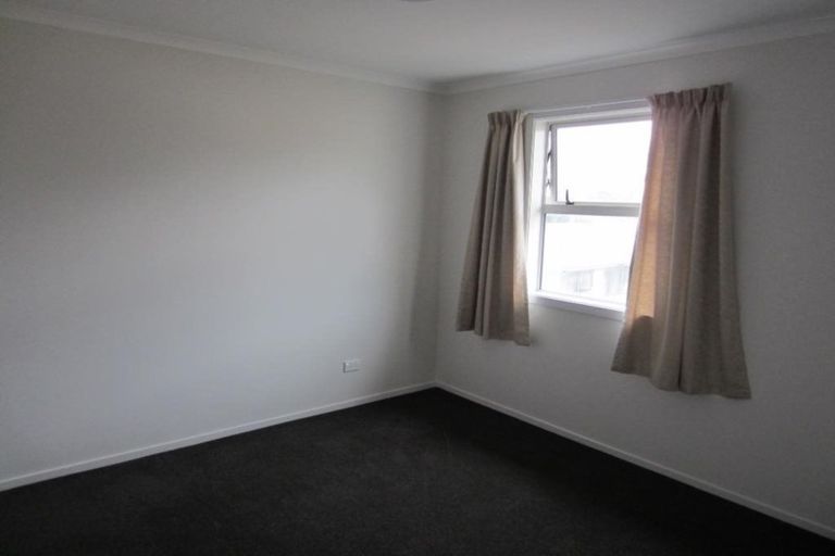Photo of property in 71 Chiefs Court, Hamilton East, Hamilton, 3216