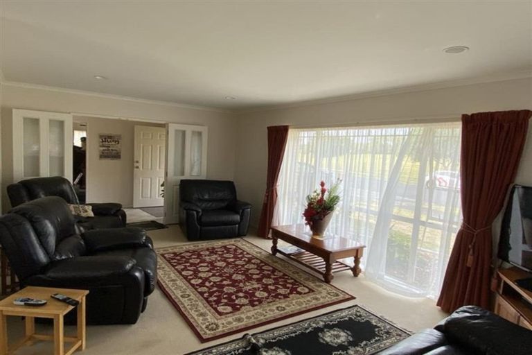 Photo of property in 39 Blackwood Drive, Wattle Downs, Auckland, 2103