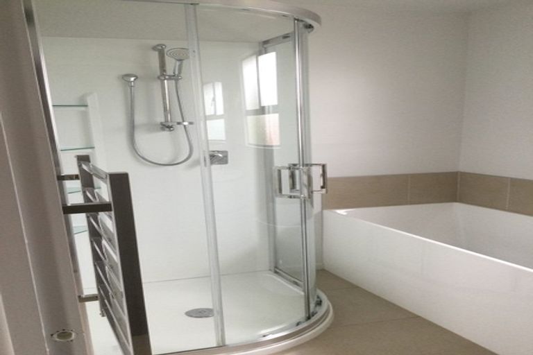 Photo of property in 4 Corfe Street, Ilam, Christchurch, 8041