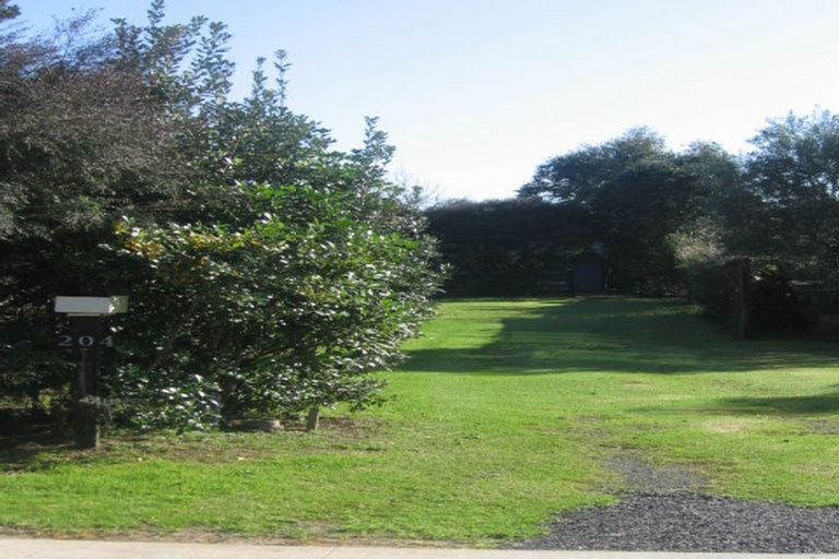 Photo of property in 204 Kenwood Drive, Matarangi, Whitianga, 3592