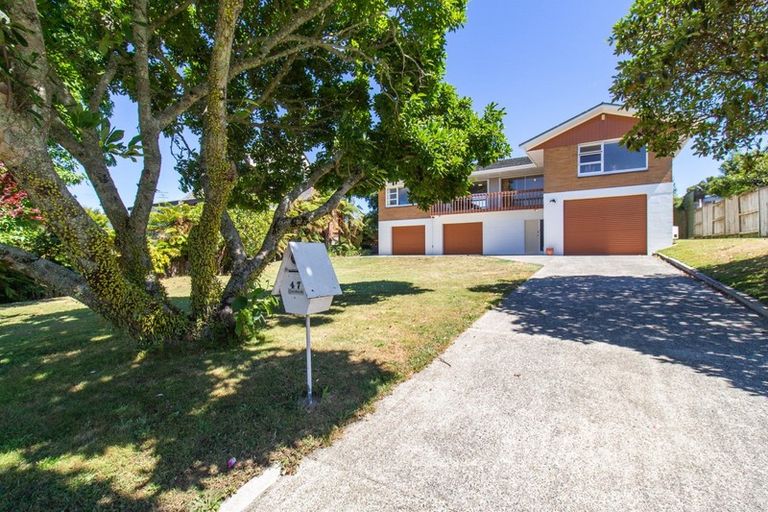 Photo of property in 47 Grand Vue Road, Kawaha Point, Rotorua, 3010