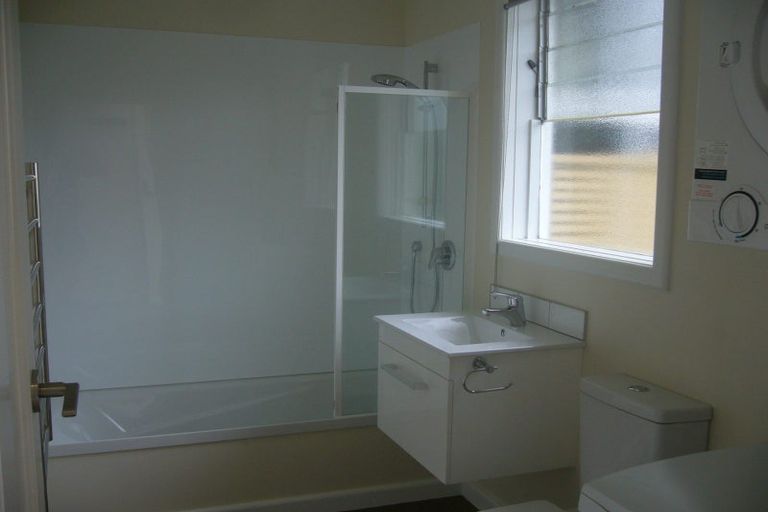 Photo of property in 77 Wilson Street, Newtown, Wellington, 6021