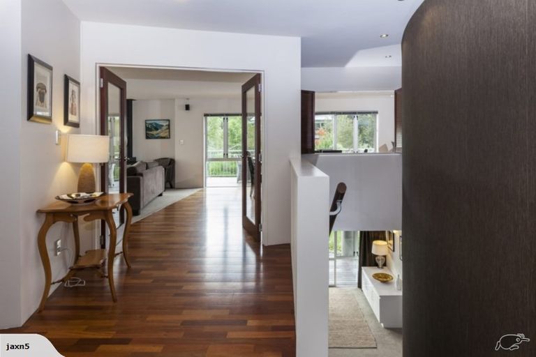 Photo of property in 17 Major Aitken Drive, Huntsbury, Christchurch, 8022