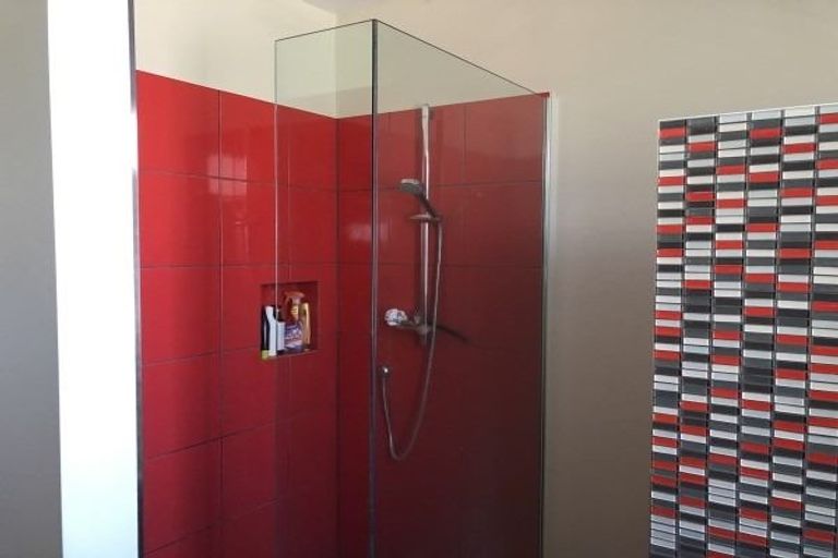 Photo of property in 32 Hardie Street, Hokowhitu, Palmerston North, 4410