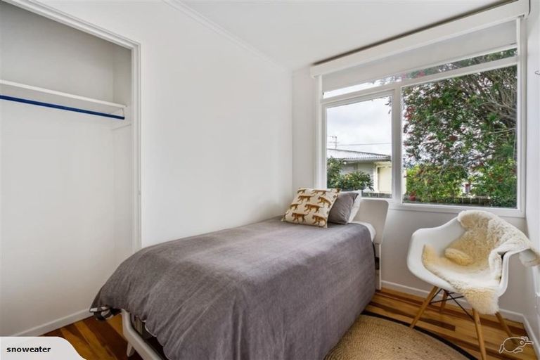 Photo of property in 258 Birkdale Road, Birkdale, Auckland, 0626