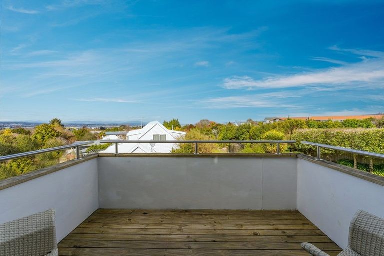 Photo of property in 33 Kahurangi Drive, Rangatira Park, Taupo, 3330