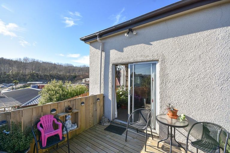 Photo of property in 2 Edinburgh Street, Green Island, Dunedin, 9018