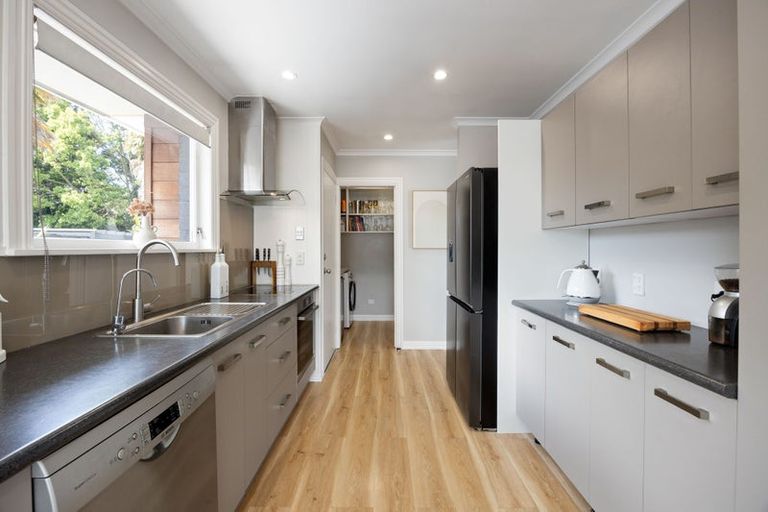 Photo of property in 6 Erika Place, Fairview Downs, Hamilton, 3214