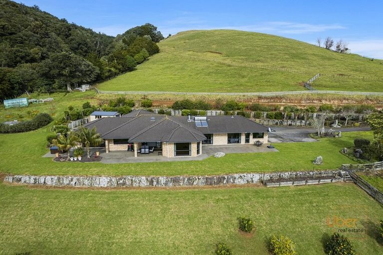 Photo of property in 84 Kara Road, Maungatapere, Whangarei, 0179