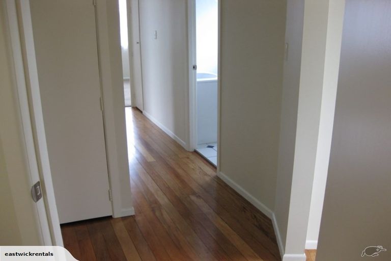 Photo of property in 3a Kelvin Road, Papakura, 2110