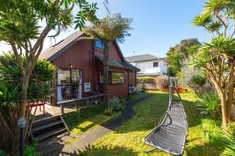 Photo of property in 13a Ambury Avenue, Royal Oak, Auckland, 1023