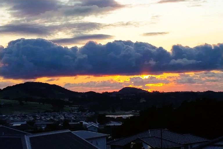 Photo of property in 12 Provisional Drive, Te Kamo, Whangarei, 0112