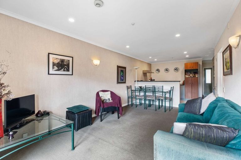 Photo of property in St Claire Village, 156/172 Mcleod Road, Te Atatu South, Auckland, 0610