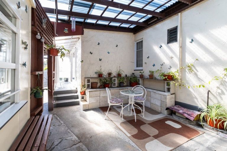 Photo of property in 1/101 Maddison Street, Akina, Hastings, 4122