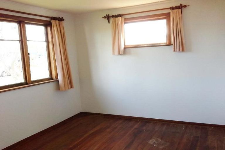 Photo of property in 195 South Road, Spotswood, New Plymouth, 4310