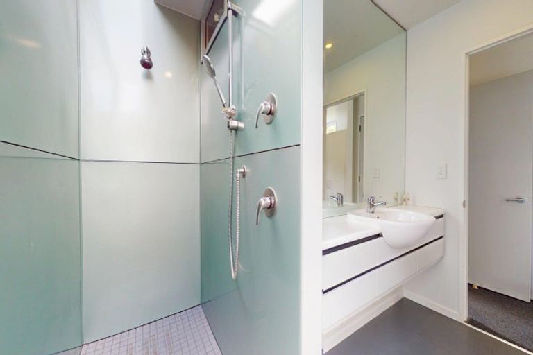 Photo of property in 30 Kent Avenue, Waitarere Beach, Levin, 5510