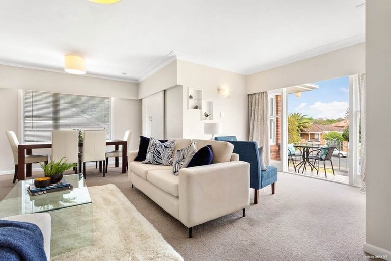 Photo of property in 1/44 Karaka Street, Takapuna, Auckland, 0622