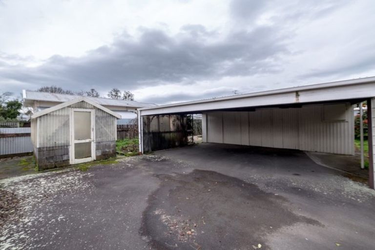 Photo of property in 14 Fisher Place, Carterton, 5713