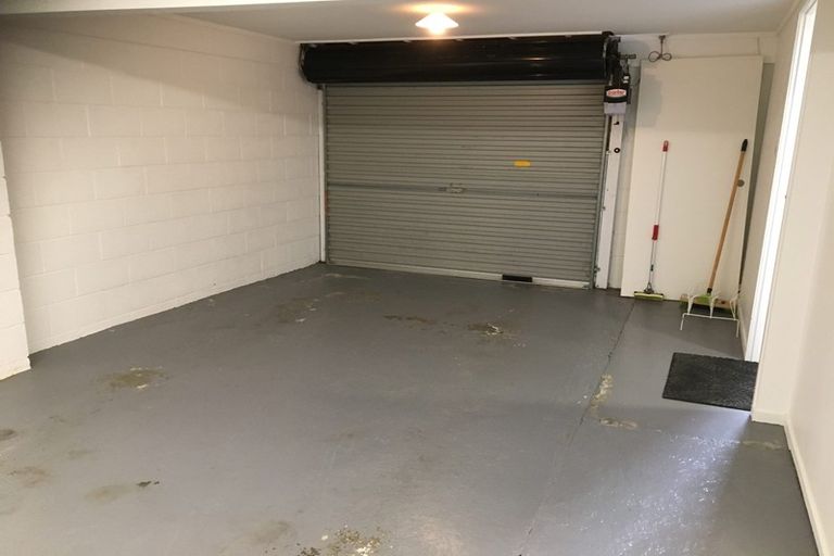 Photo of property in 1/15 Wairiki Road, Mount Eden, Auckland, 1024