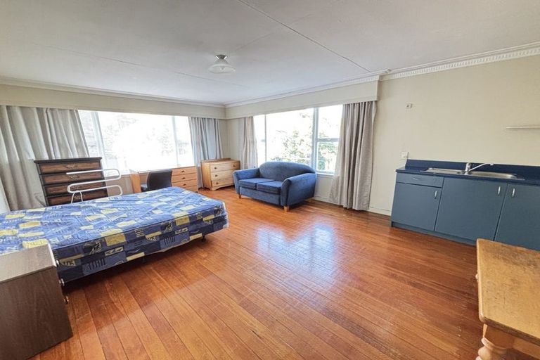Photo of property in 1 Fea Street, Dalmore, Dunedin, 9010