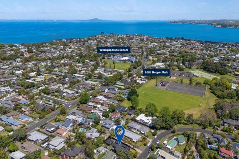 Photo of property in 19 Onepu Lane, Manly, Whangaparaoa, 0930