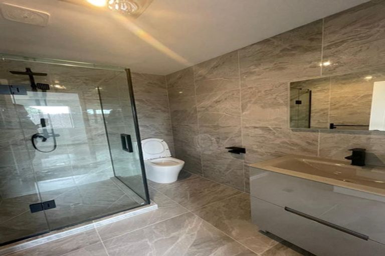 Photo of property in 3/29 Buckingham Crescent, Manukau, Auckland, 2025