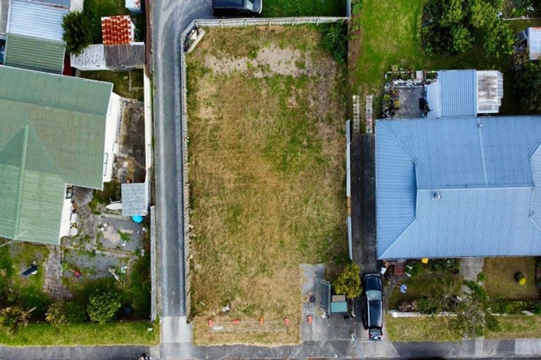 Photo of property in 36 Makarini Street, Paraparaumu, 5032
