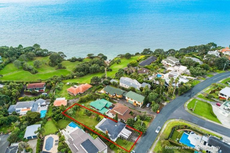 Photo of property in 65 Churchill Road, Murrays Bay, Auckland, 0630