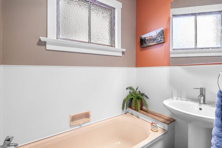 Photo of property in 17 Joseph Street, Gore, 9710