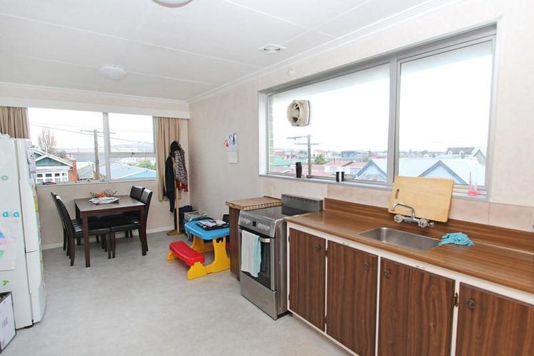 Photo of property in 18 Edwin Street, Caversham, Dunedin, 9012