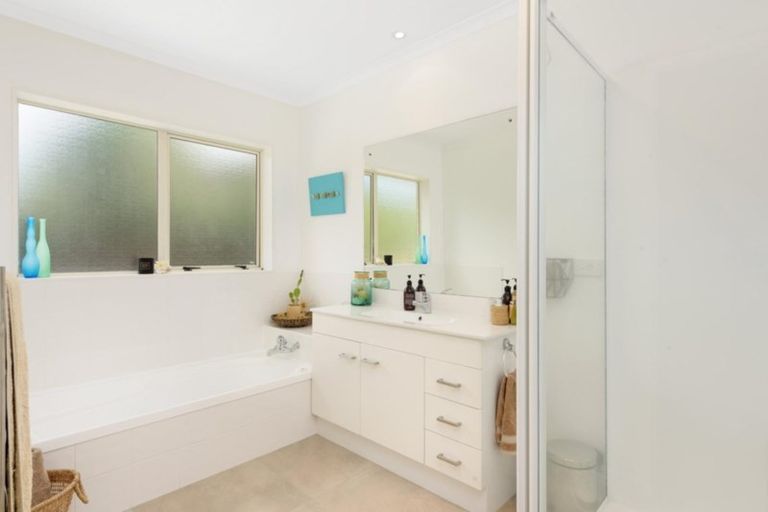 Photo of property in 49 Carlsberg Place, Papamoa Beach, Papamoa, 3118