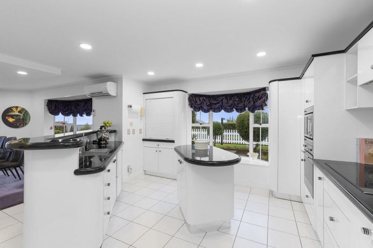 Photo of property in 12 Lindis Lane, Kelson, Lower Hutt, 5010