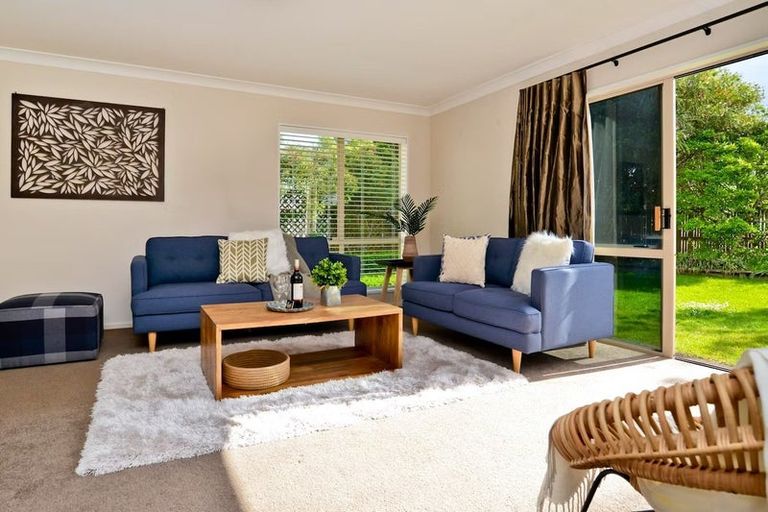 Photo of property in 18 Halcione Close, Flagstaff, Hamilton, 3210