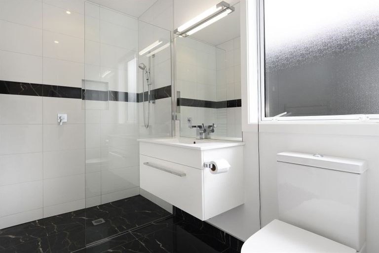 Photo of property in 14 Rire Hau Lane, Pyes Pa, Tauranga, 3112