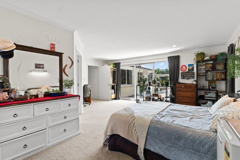 Photo of property in 123 Kent Street, Carterton, 5713