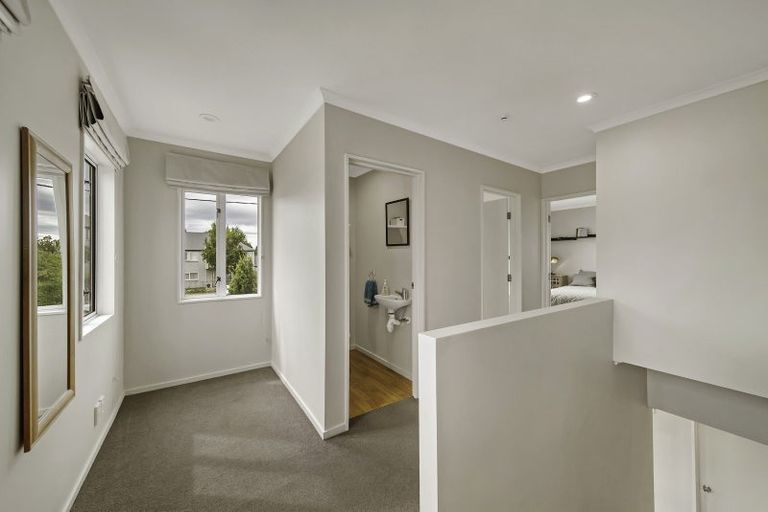 Photo of property in 135 Waltham Road, Sydenham, Christchurch, 8023