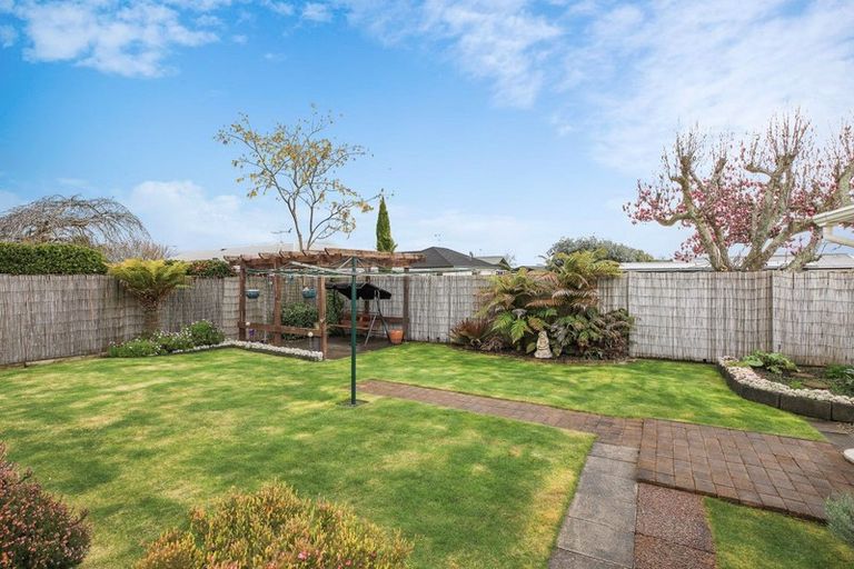 Photo of property in 32 Macmurdo Avenue, Glenview, Hamilton, 3206