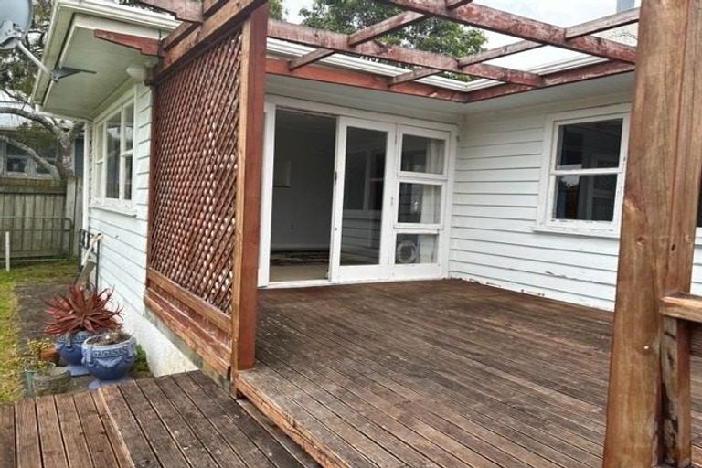 Photo of property in 11 Dittmer Street, Otaki, 5512