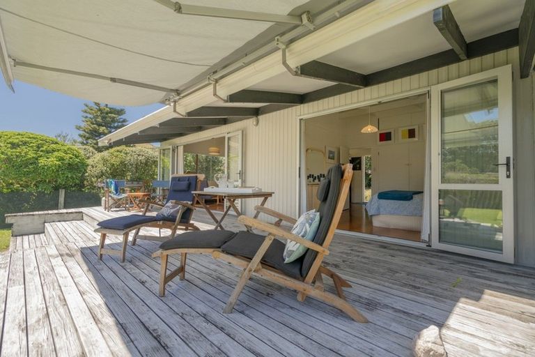 Photo of property in 13 Wigmore Crescent, Hahei, Whitianga, 3591