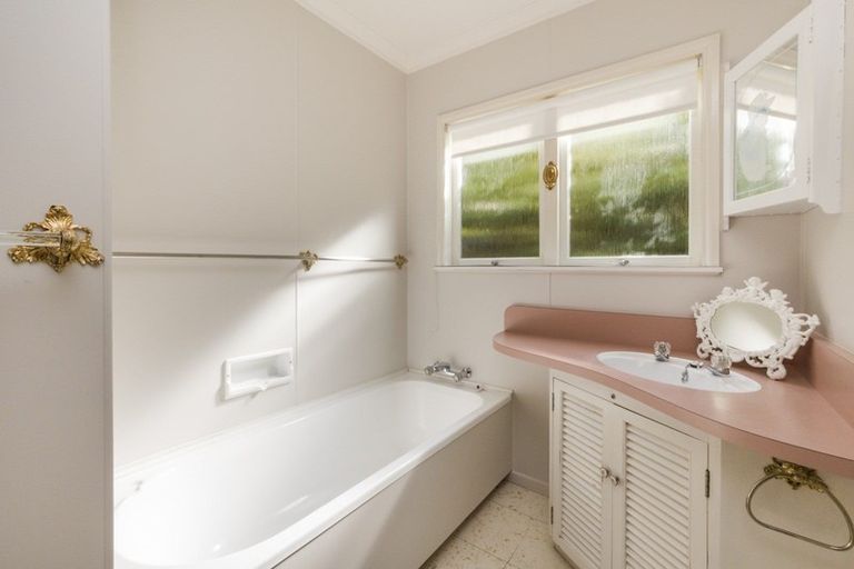 Photo of property in 2 Aotea Street, Feilding, 4702