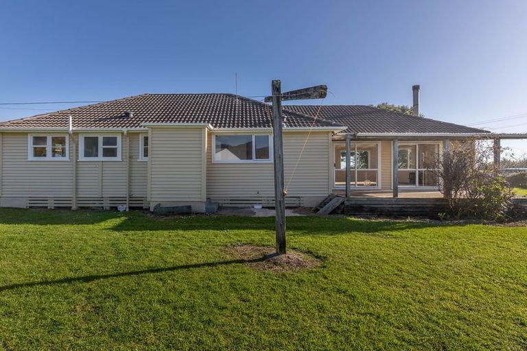Photo of property in 3 Main Rd Ngakawau, Ngakawau, 7824