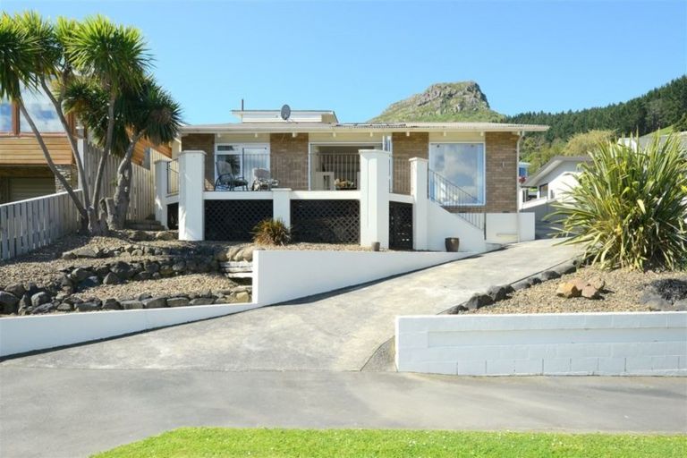 Photo of property in 5 Harbour View Terrace, Cass Bay, Lyttelton, 8082