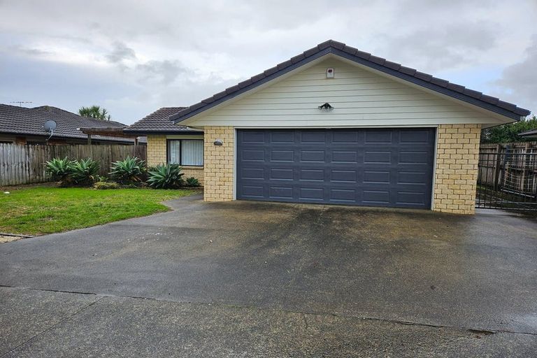 Photo of property in 9 Wairua Place, Pukekohe, 2120