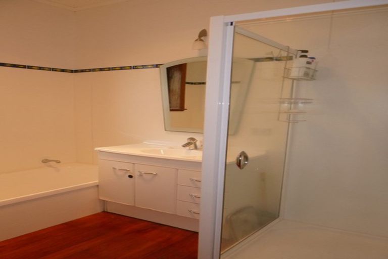 Photo of property in 1/7 Neville Street, Point Chevalier, Auckland, 1022