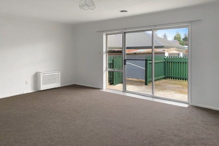 Photo of property in 3/24 Cox Street, Ashburton, 7700