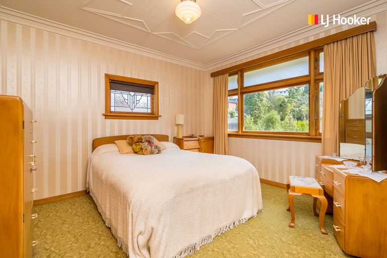 Photo of property in 302 Main South Road, Green Island, Dunedin, 9018