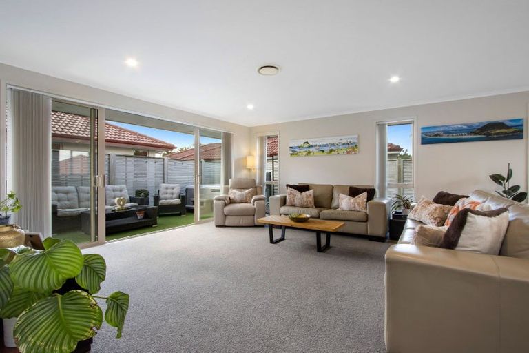 Photo of property in 11 William Wood Place, Aongatete, Katikati, 3178