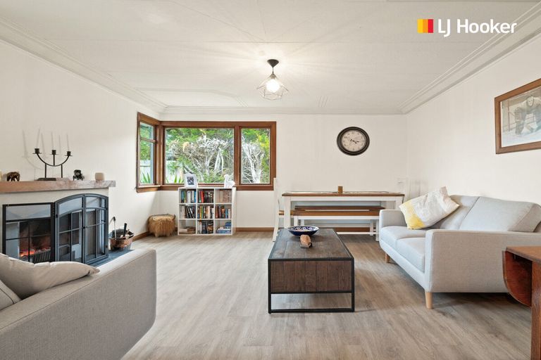 Photo of property in 3 Coach Road, Fairfield, Dunedin, 9018